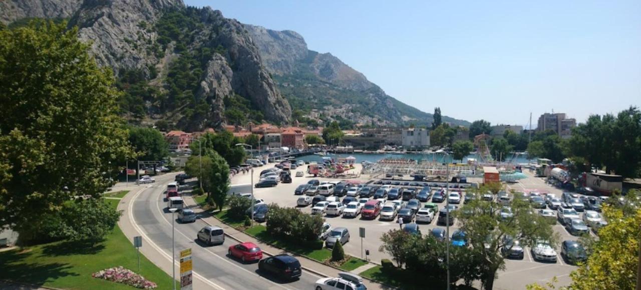 Mima'S Rooms Omiš Eksteriør billede